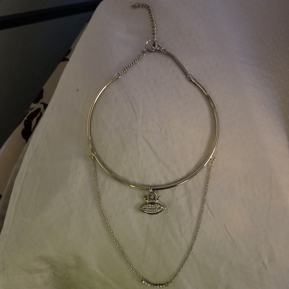 3/$15 Juicy couture necklace